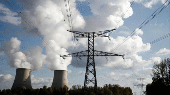 Electricity Amendment Bill 2025 aims to reform India’s power sector with improved reliability, consumer rights, and renewable energy integration.
