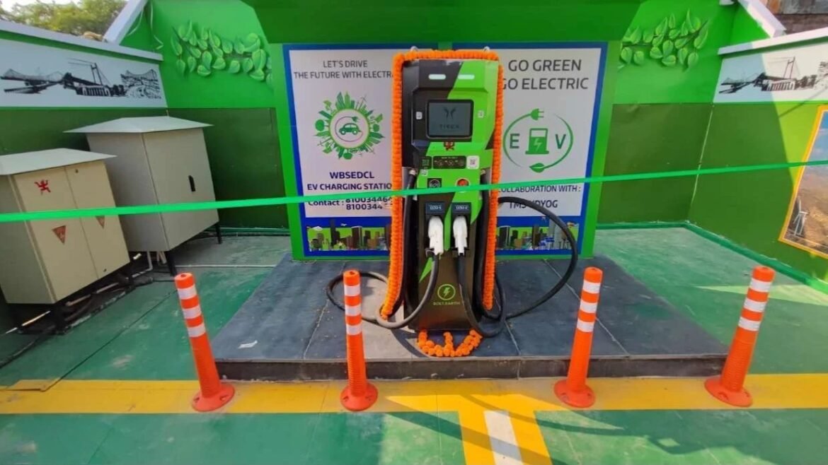 WBSEDCL announces 245 new EV charging and battery-swapping stations across West Bengal to boost electric mobility and clean transport.