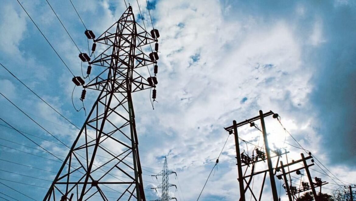 India power transmission network 5 lakh circuit kilometres