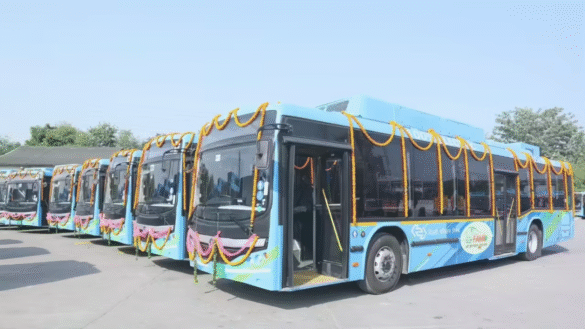 Delhi’s Electric Bus Fleet Surges with 500 New Buses, Becomes Largest in India