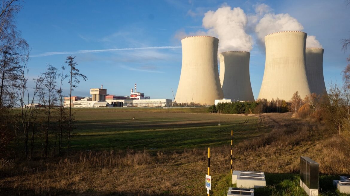 GE Vernova and Hitachi Explore BWRX-300 SMR Deployment in Southeast Asia